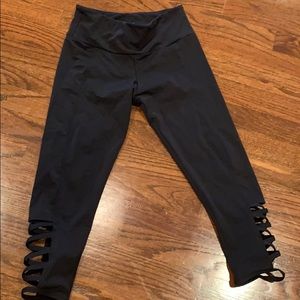 Cropped workout leggings